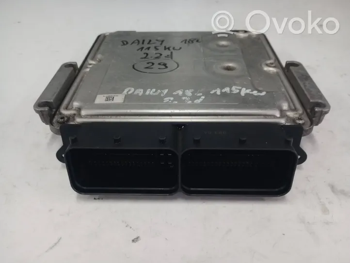 Iveco Daily 6th gen Komputer / Sterownik ECU silnika 5801919281