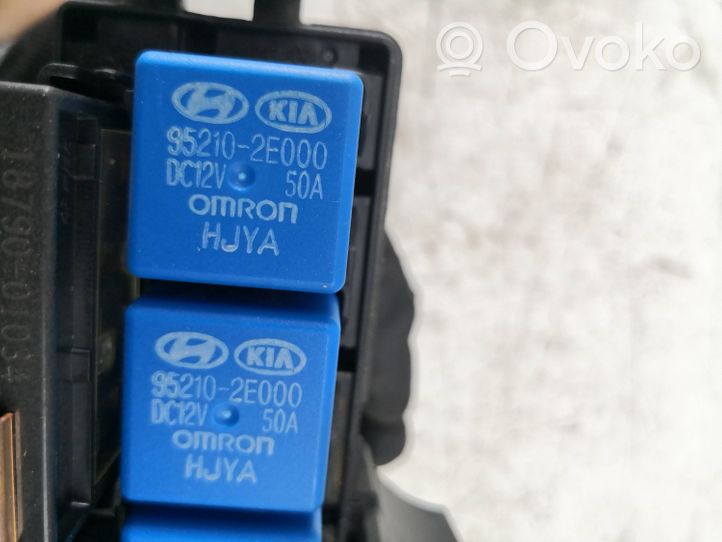 Hyundai i20 (PB PBT) Module de fusibles 952102E000