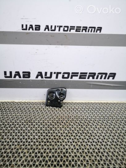Audi Q2 - Anello/gancio chiusura/serratura del vano motore/cofano 81A823186A