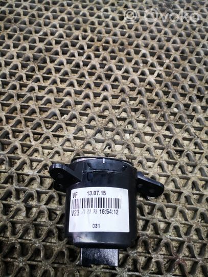 Hyundai i40 Moottorin start-stop-painike/kytkin 954303Z051