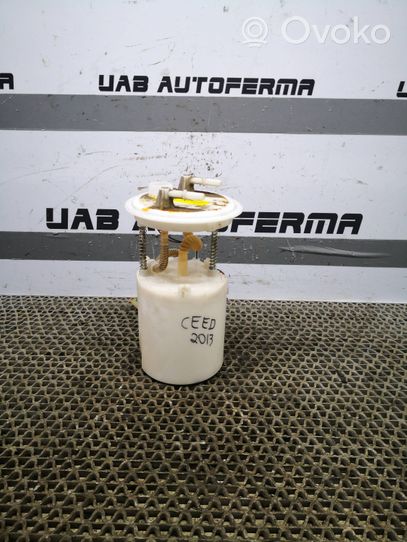 KIA Ceed Kraftstoffpumpe im Tank 81110A6900