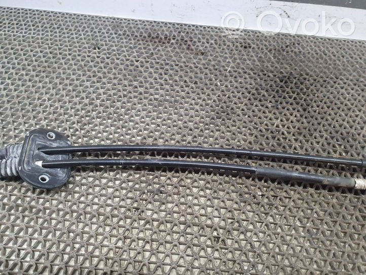 Ford Focus Gear shift cable linkage AV6R7474HD