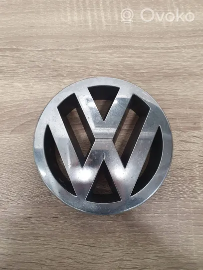 Volkswagen PASSAT B5 Mostrina con logo/emblema della casa automobilistica 3B0853601C