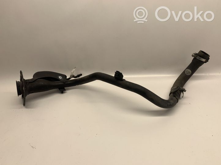 Fiat 500 Tuyau de remplissage de réservoir de carburant 68070711AE