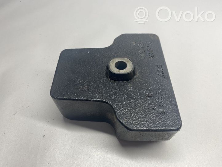 BMW 3 G20 G21 Support de différentiel arrière 6896436