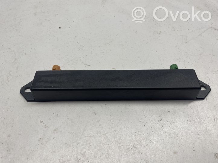 Chrysler Pacifica Antennenverstärker Signalverstärker 68227177AA