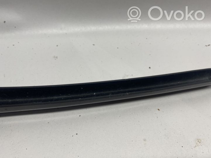 Porsche Cayenne (9PA) Tuulilasinpyyhkimen sulka 