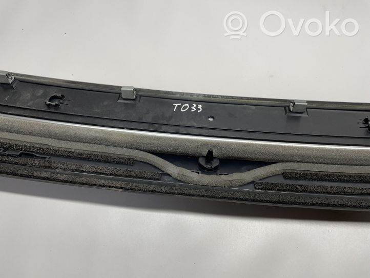 Audi A5 8T 8F Katon muotolistan suoja 8F0853829