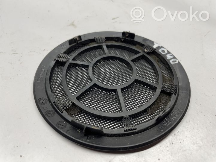 BMW Z4 E89 Moldura protectora del altavoz central del panel 9129034