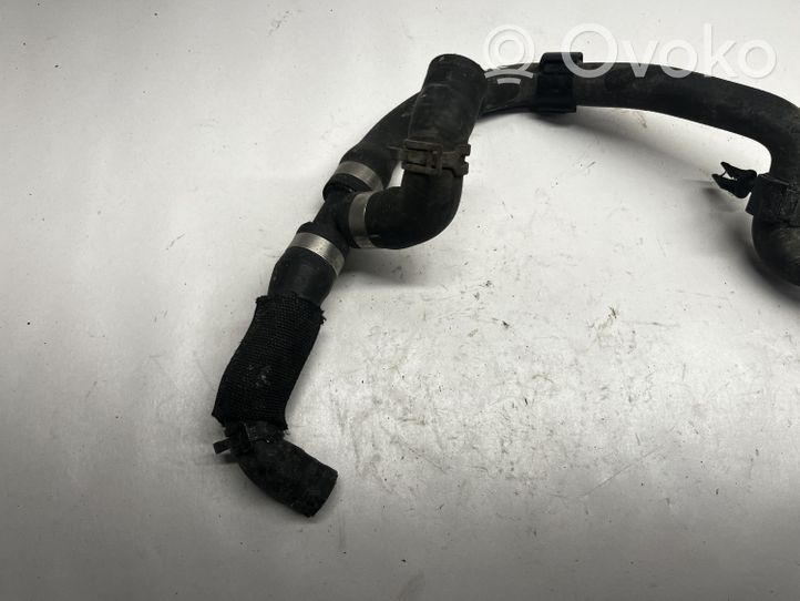 Audi A8 S8 D4 4H Engine coolant pipe/hose 8K0121086S