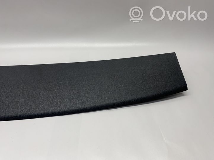 Audi Q3 F3 Garniture latérale de console centrale arrière 83A867606