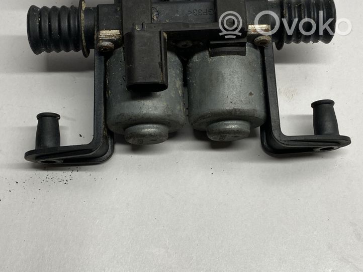 BMW X5 E70 Podgrzewacz płynu chłodzącego 6910544