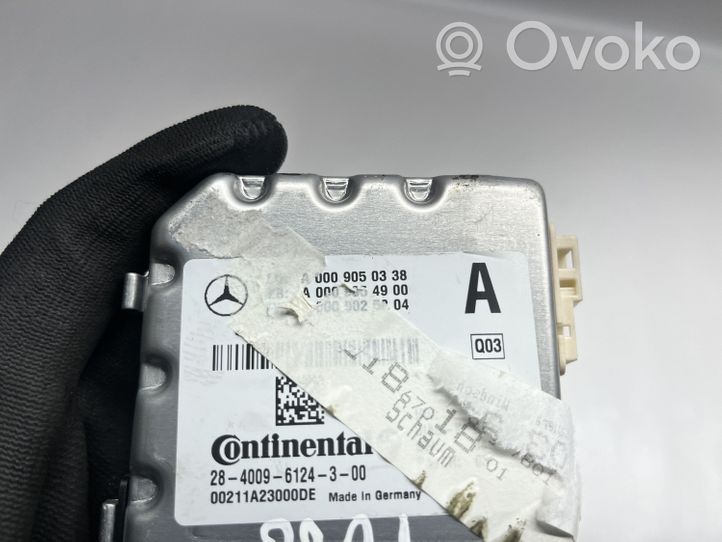 Mercedes-Benz CLS C218 X218 Kamera zderzaka przedniego A0009050338