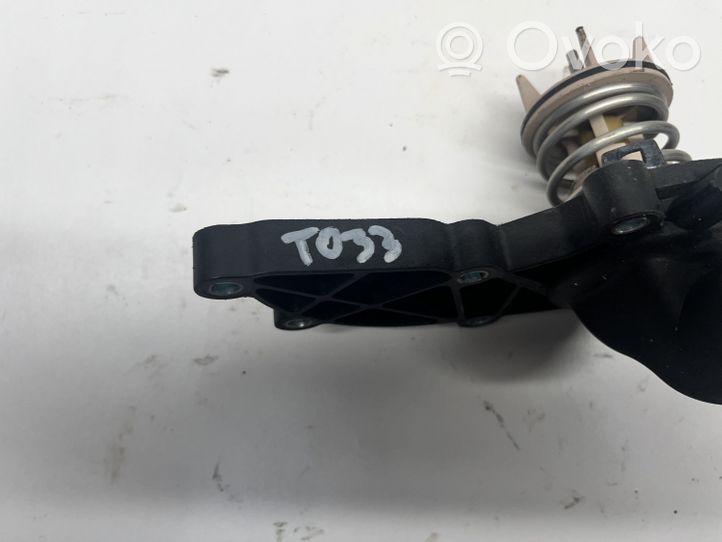 Audi A5 8T 8F Thermostat 06E121111AL