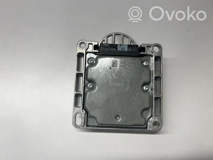 BMW X5 F15 Oro pagalvių valdymo blokas 6868257