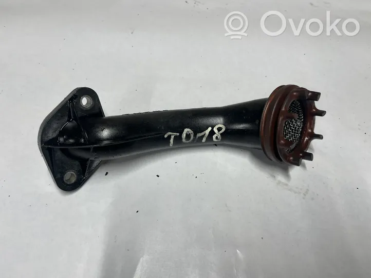 Porsche Cayenne (9PA) Tubo del filtro della coppa dell’olio 94810722807