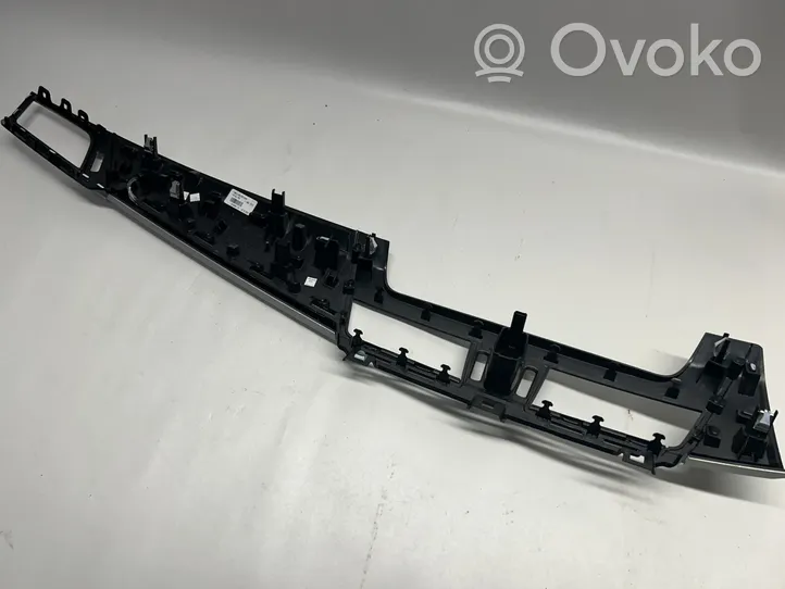 BMW 2 F45 Dekoratyvinė apdailos juostelė 9319890