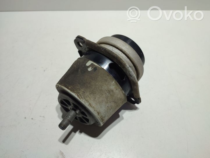 Audi Q7 4L Supporto di montaggio del motore 