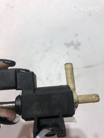 Volkswagen Eos Solenoidinis vožtuvas 03C906283B