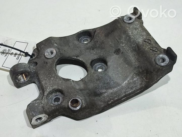 Volvo S80 A/C compressor mount bracket 9646719580