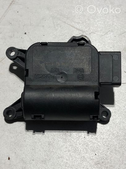 Volkswagen Eos Moteur / actionneur de volet de climatisation 1K0907511B