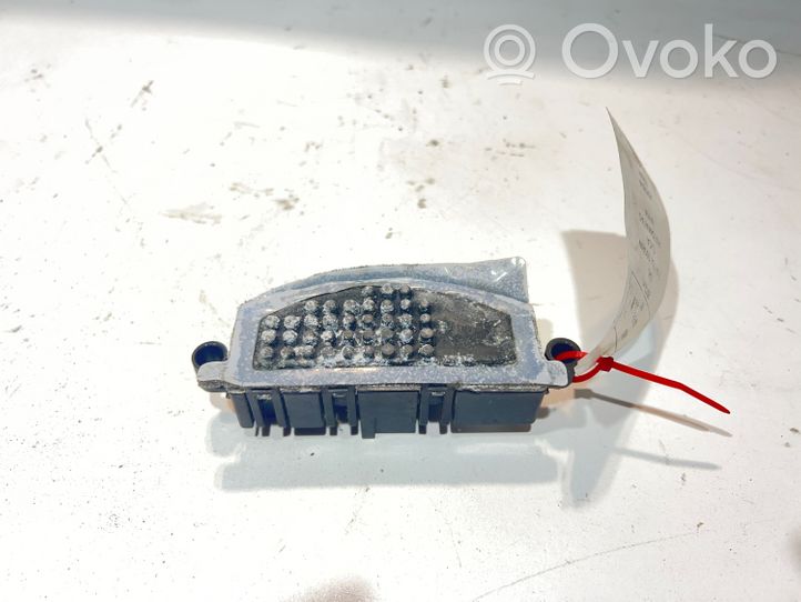 Audi A4 S4 B8 8K Heater blower fan relay A2469064100