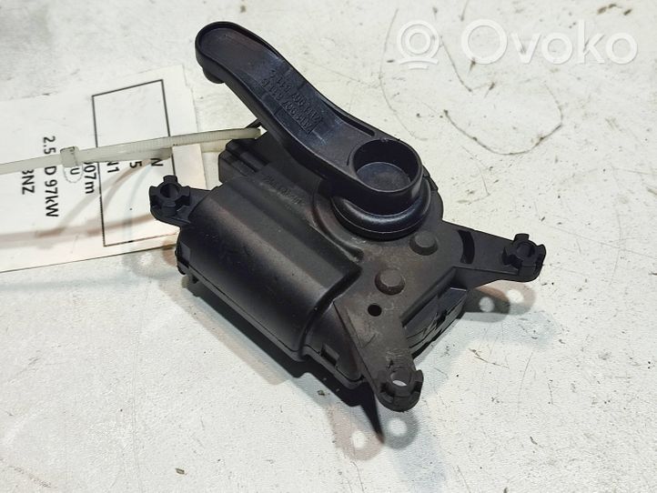 Volkswagen Transporter - Caravelle T5 Air flap motor/actuator 3093693