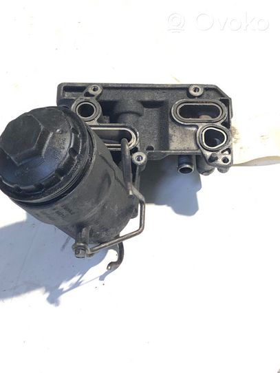 Volkswagen Transporter - Caravelle T5 Support de filtre à huile 070115389B