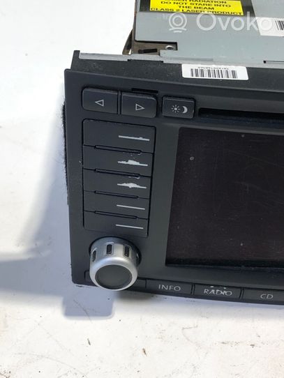 Volkswagen Touareg I Panel / Radioodtwarzacz CD/DVD/GPS 7L6035191H