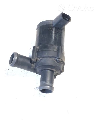 Volkswagen Transporter - Caravelle T5 Pompe à eau de liquide de refroidissement 7H0965561A