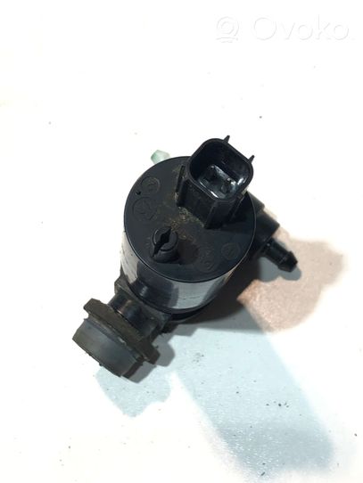 Volvo XC60 Pompe de lave-glace de pare-brise 1007149