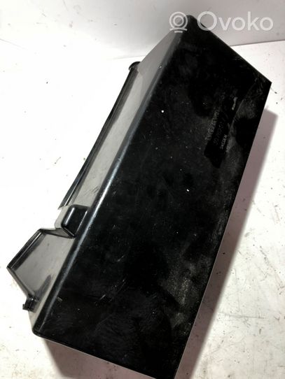 Volvo XC90 Battery tray 30782017