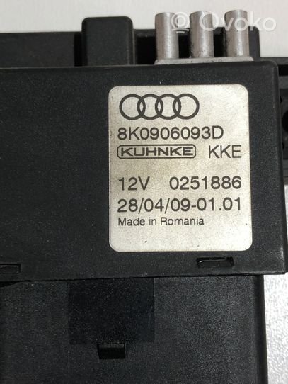 Audi A5 8T 8F Degalų (kuro) siurblio valdymo blokas 8K0906093D