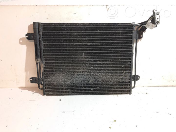 Volkswagen Tiguan Jäähdyttimen lauhdutin (A/C) 5N0820411C