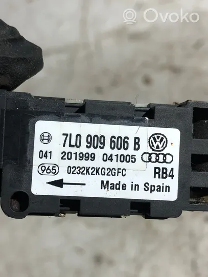 Volkswagen Touareg I Czujnik uderzenia Airbag 7L0909606B