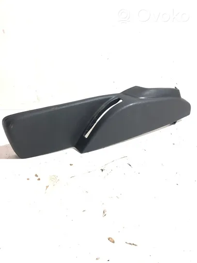 Volvo XC60 Front door seat control surround trim 39892966