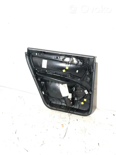 Audi Q7 4L Garniture panneau de porte arrière 4L0867306