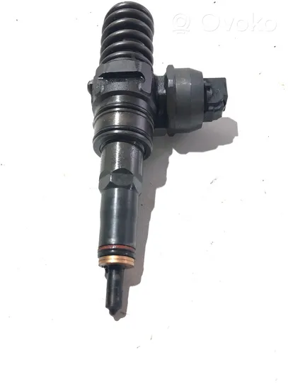 Volkswagen Transporter - Caravelle T5 Injecteur de carburant 07z130073t