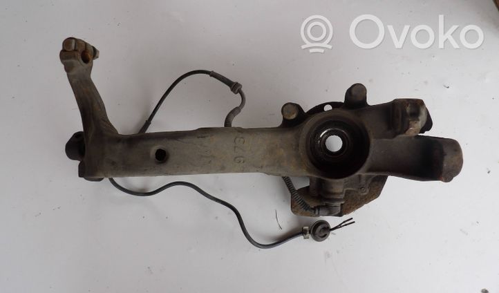 Audi A4 S4 B5 8D Mozzo ruota anteriore 8D0407258P