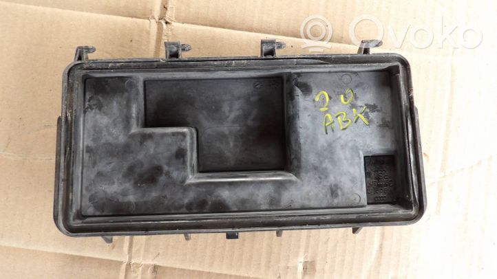 Audi 80 90 S2 B4 Fuse box cover 8A0941801