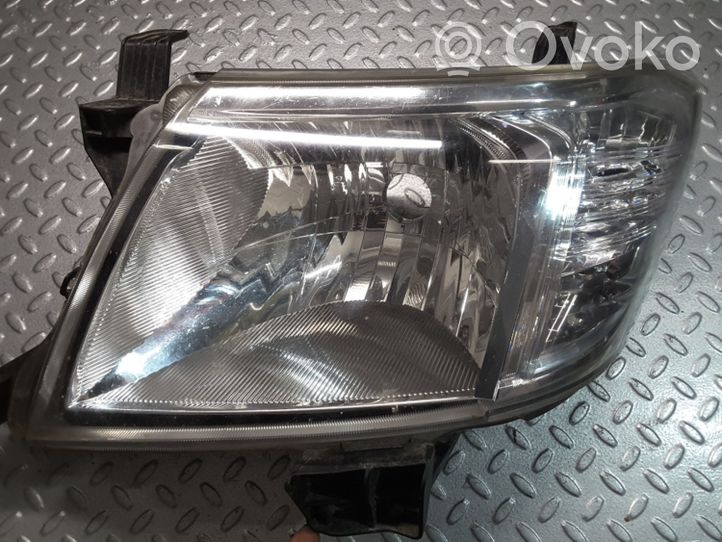 Toyota Hilux (AN10, AN20, AN30) Lampa przednia 811500K440