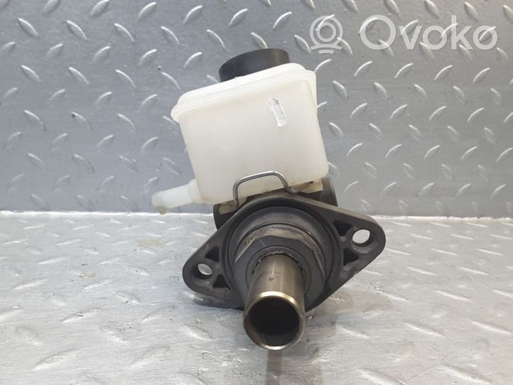 Toyota Yaris Verso Główny cylinder hamulca 4903B