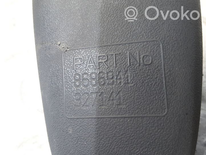 Volvo C30 Takaistuimen turvavyön solki 8686941