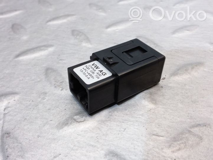 Skoda Octavia Mk3 (5E) Câble adaptateur AUX 5Q0035724