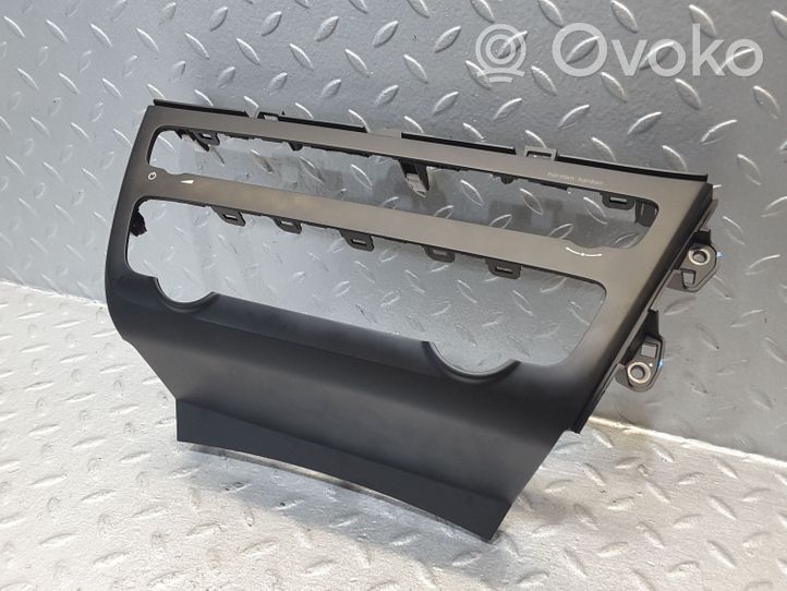 KIA Optima Console centrale, commande chauffage/clim 84730D4240