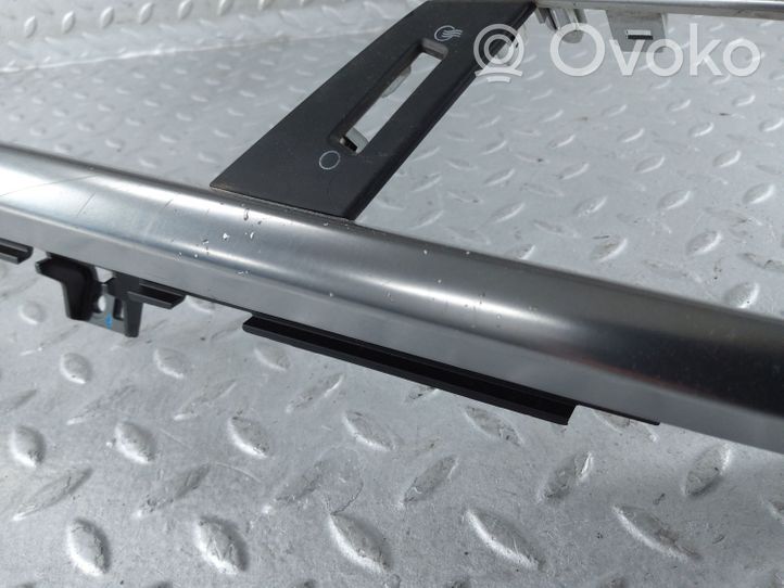 KIA Optima Rivestimento del pannello D484795000