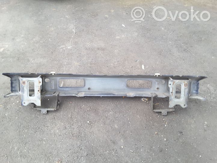 Nissan Maxima Traverse de pare-chocs avant 6203251U00