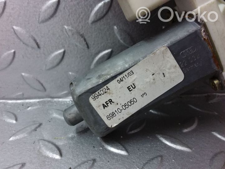 Toyota Avensis T250 Priekinio el. lango pakėlimo mechanizmo komplektas 6981005050