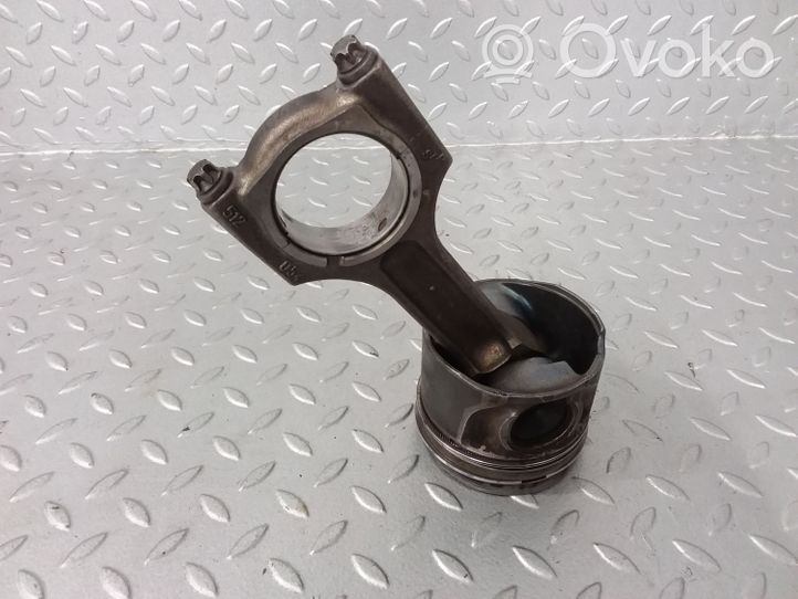 BMW X5 E70 Piston avec bielle 84L107