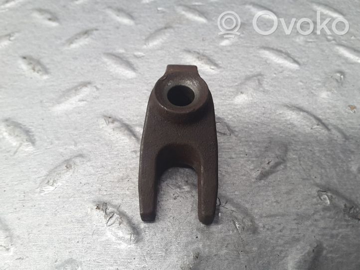 Chrysler Voyager Fuel Injector clamp holder 